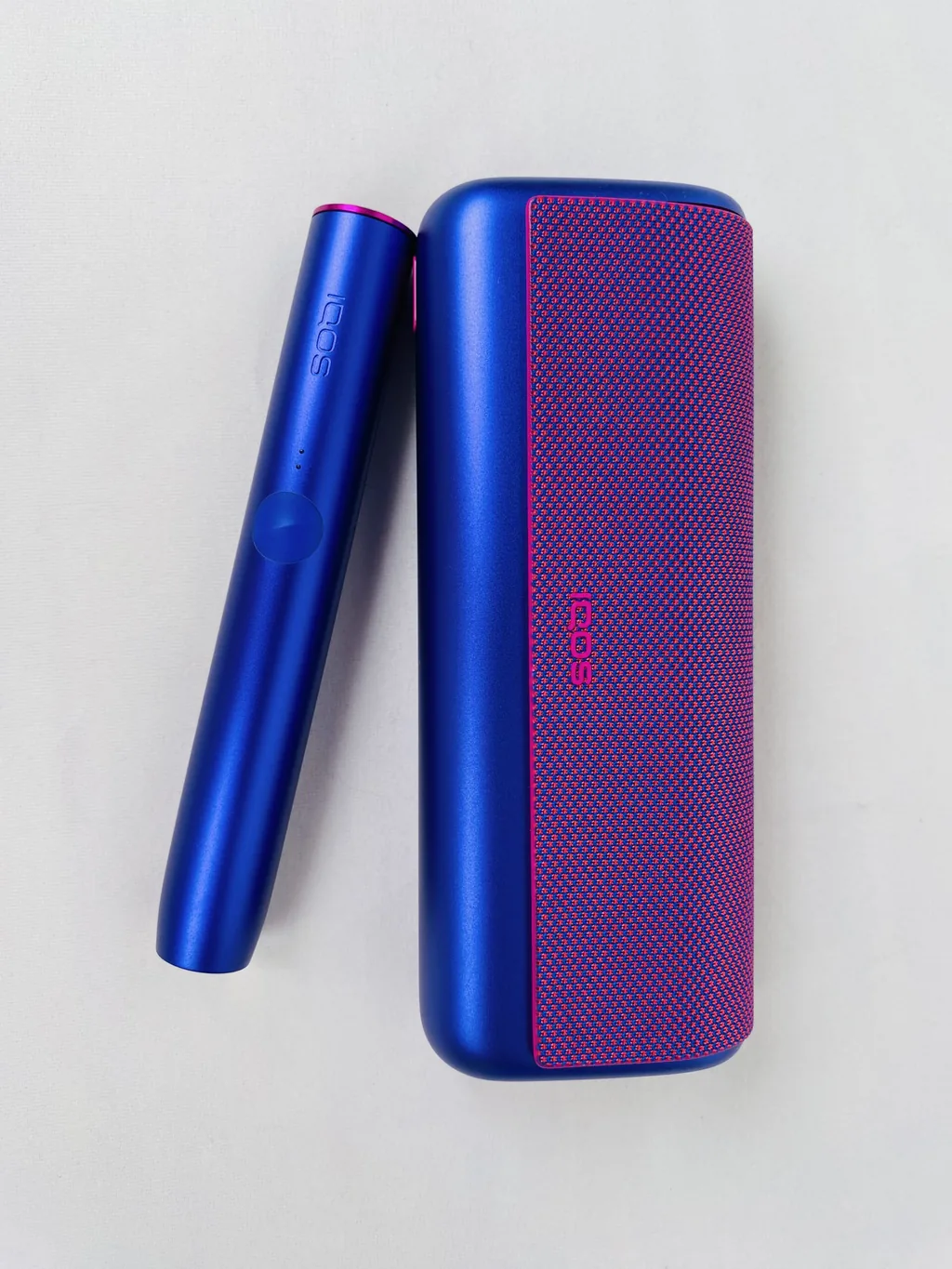 IQOS ILUMA Prime Neon 型号