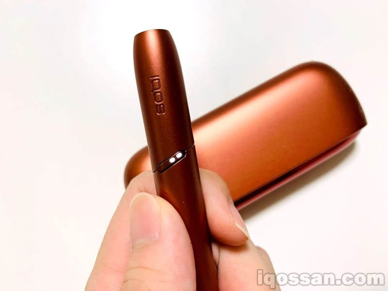满电状态的IQOS Duo烟杆