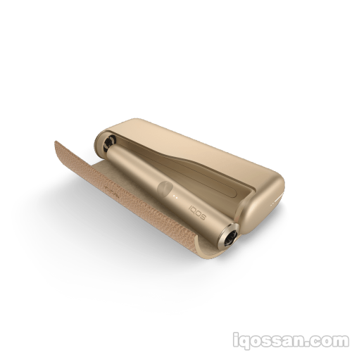 IQOS ILUMA Prime的口袋充电器