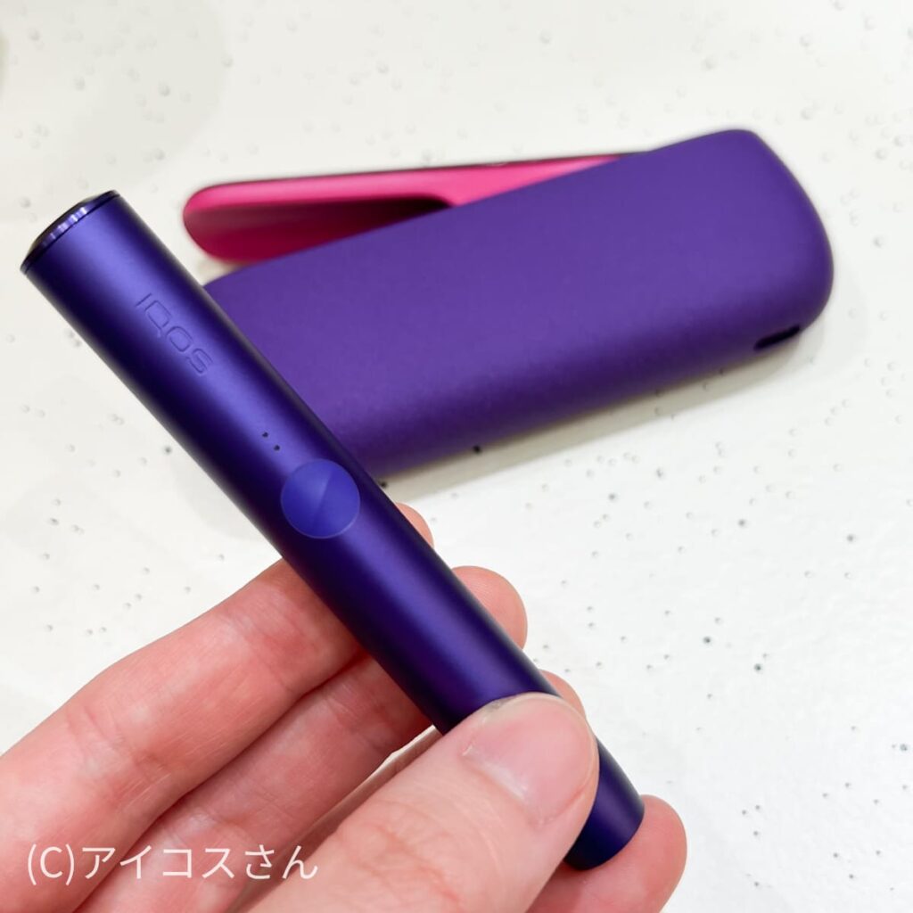 试着拆掉霓虹模型的支架。