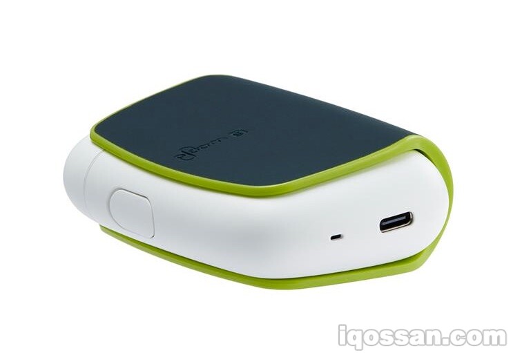 握把保护壳如此安装在“Ploom S”上。使用体验提升明显,是Ploom S用户值得推荐的单品。