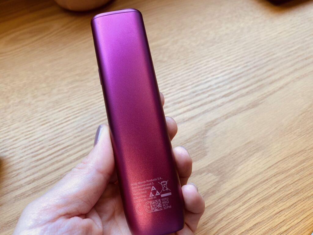 背面