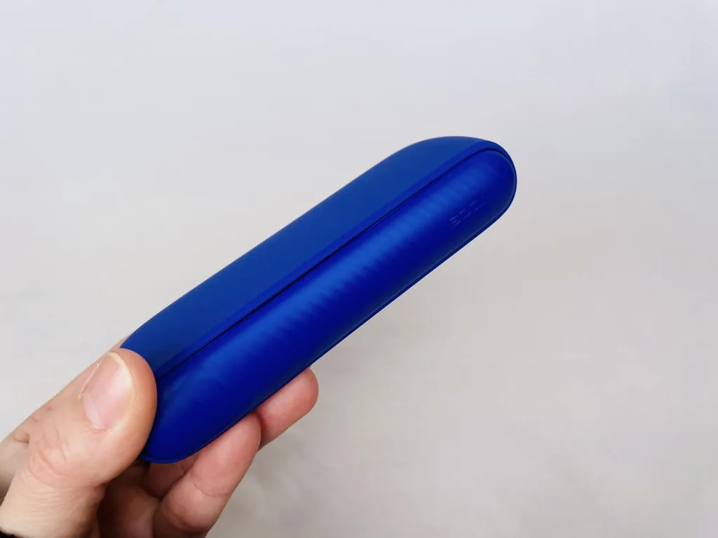 IQOS ILUMA i电光紫
