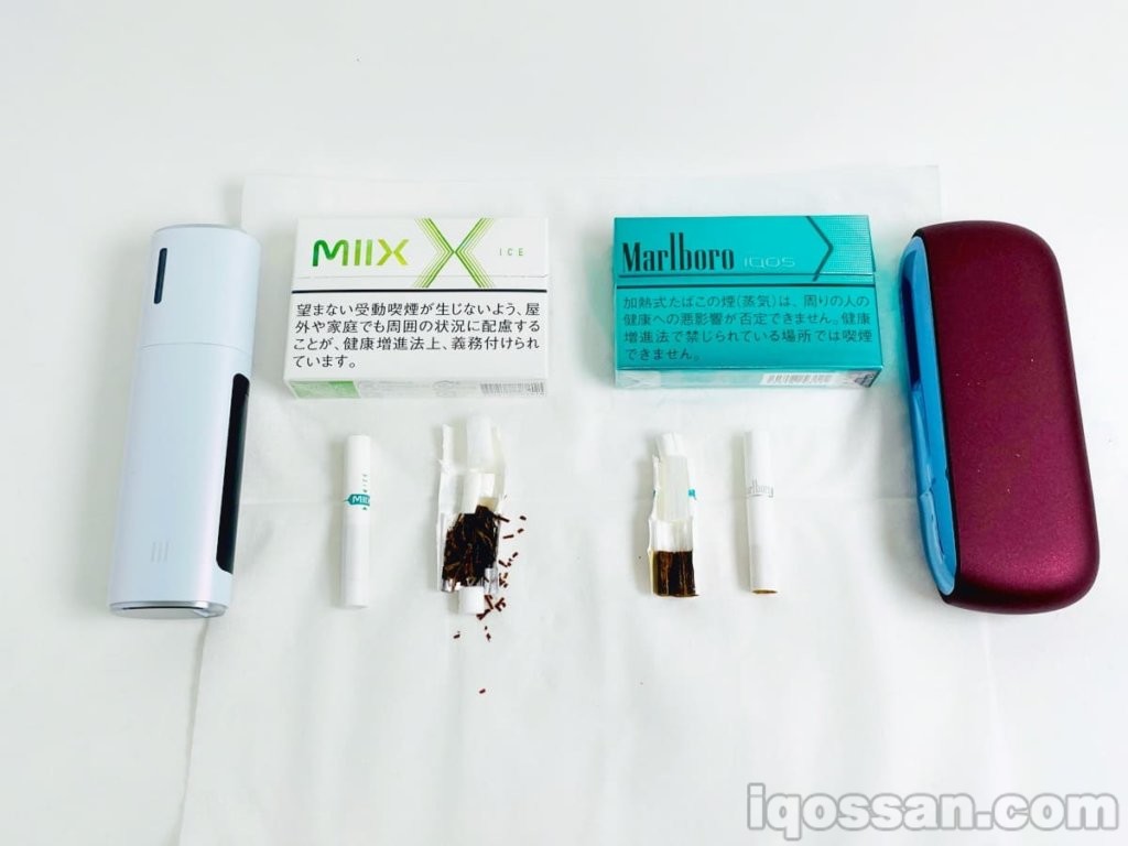 左边是lil HYBRID专用烟草棒，右边是IQOS专用烟草棒。