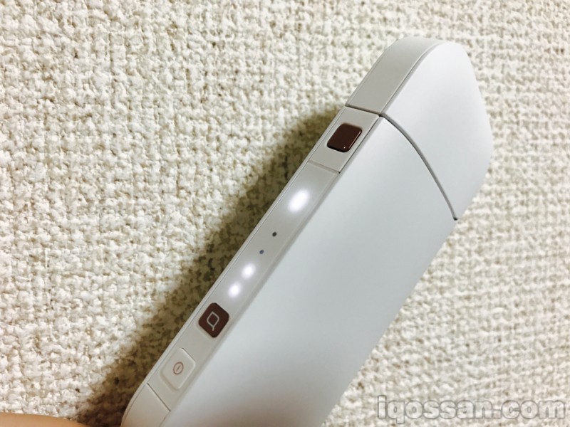 新型IQOS的充电状态更易查看