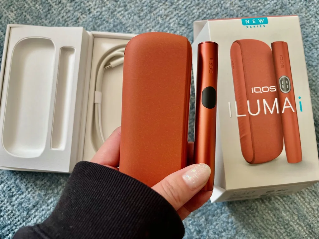 IQOS Irmaai “鲜艳的陶土”