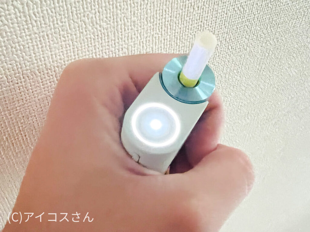 LED指示灯比传统型号更易查看。