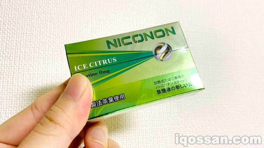 NICONON的冰柑橘味。这款的薄荷感是更强……还是更弱？