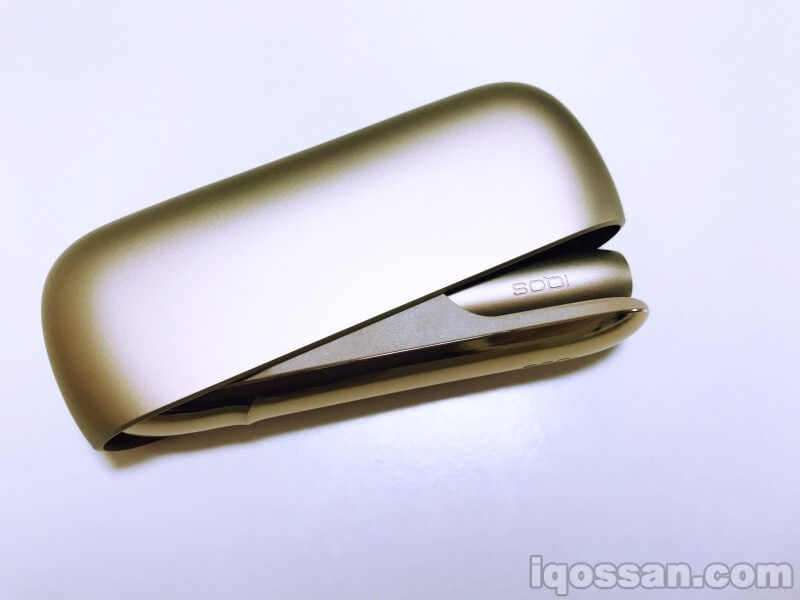装入IQOS3的烟杆