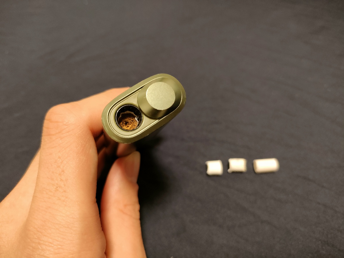 烟弹完全在内部折断的图片