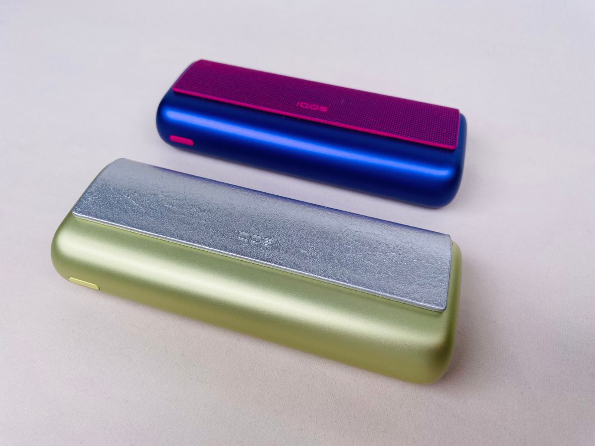 IQOS ILUMA PRIME BRIGHT与IQOS ILUMA PRIME NEON的比较