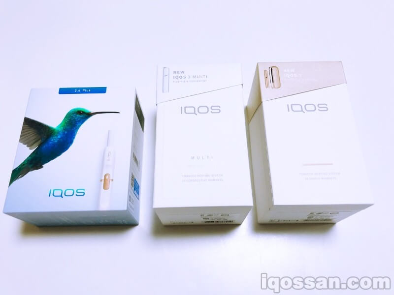 从左到右依次为“IQOS 2.4 Plus”“IQOS 3 MULTI”“IQOS 3”的包装盒