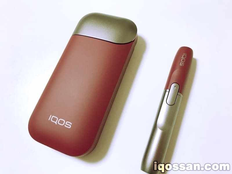 很酷。IQOS深红色