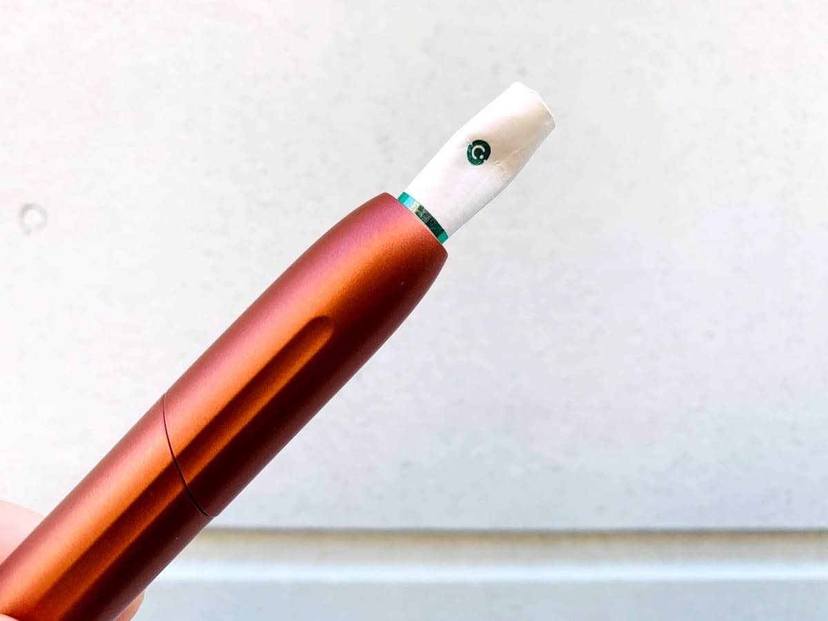 捏碎零尼古丁COBATO的爆珠薄荷