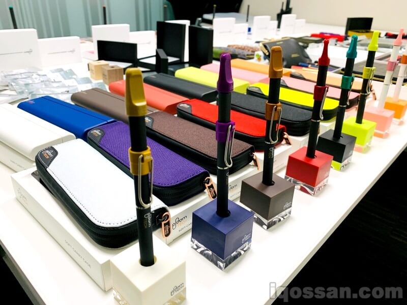 Ploom TECH本体与配件