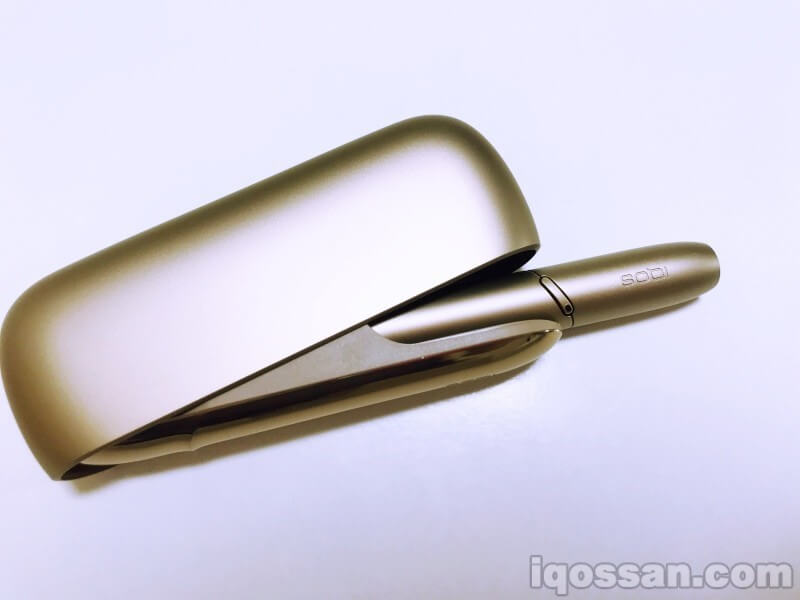 装入IQOS3的烟杆