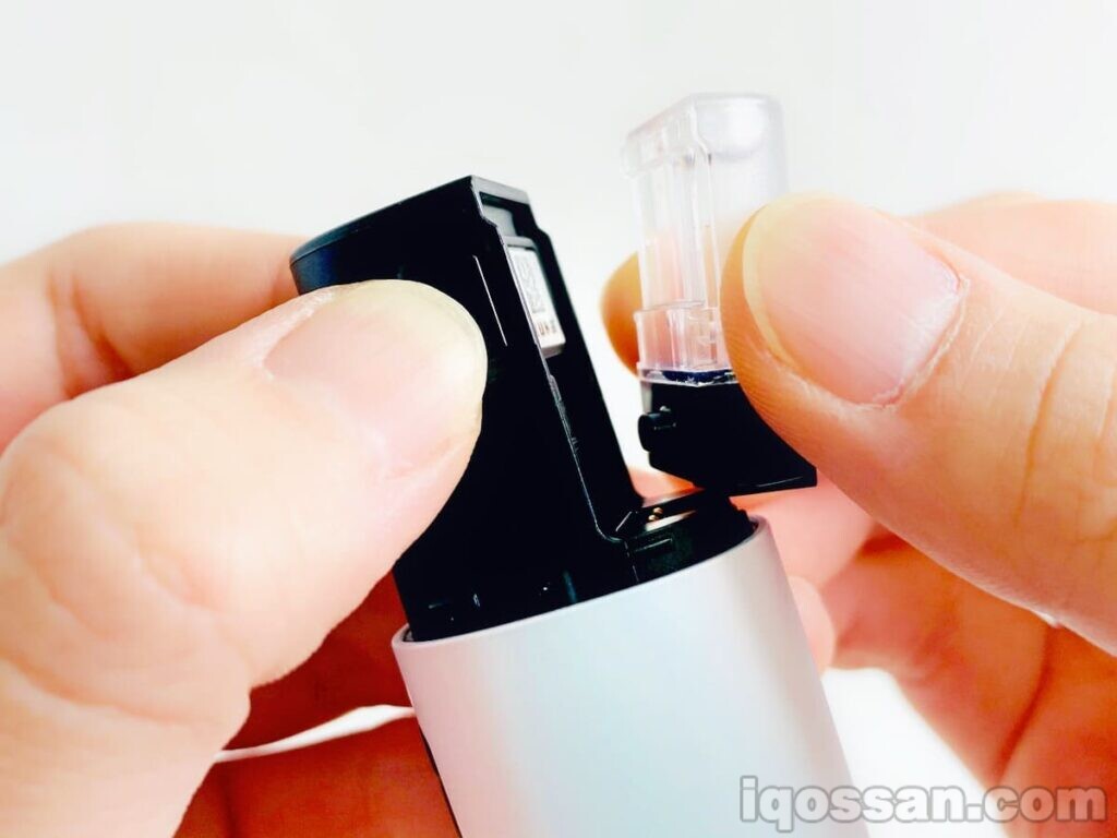 有时使用时液体会稍微漏一点。(摸起来有点干燥和迟钝。)