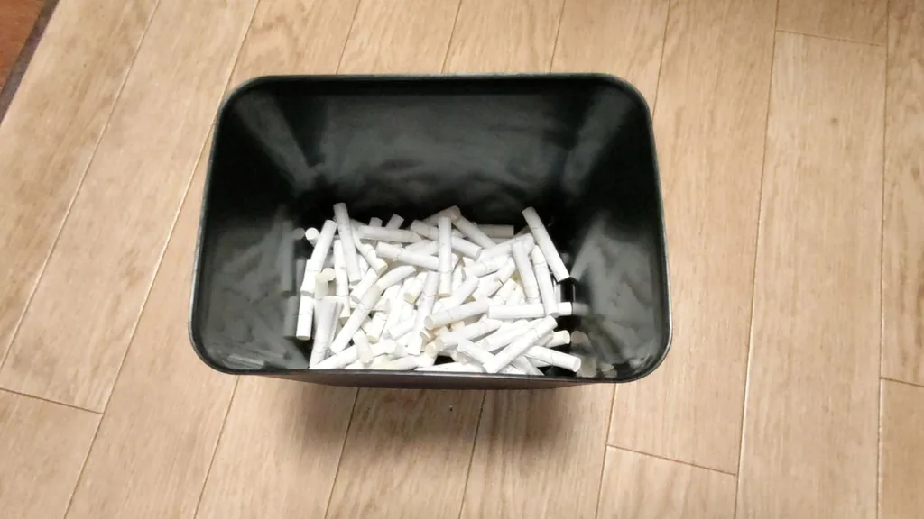 IQOS ILUMA专用烟草的丢弃方法