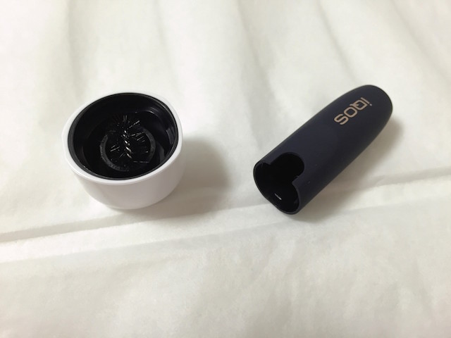 清洁IQOS烟杆的烟嘴盖