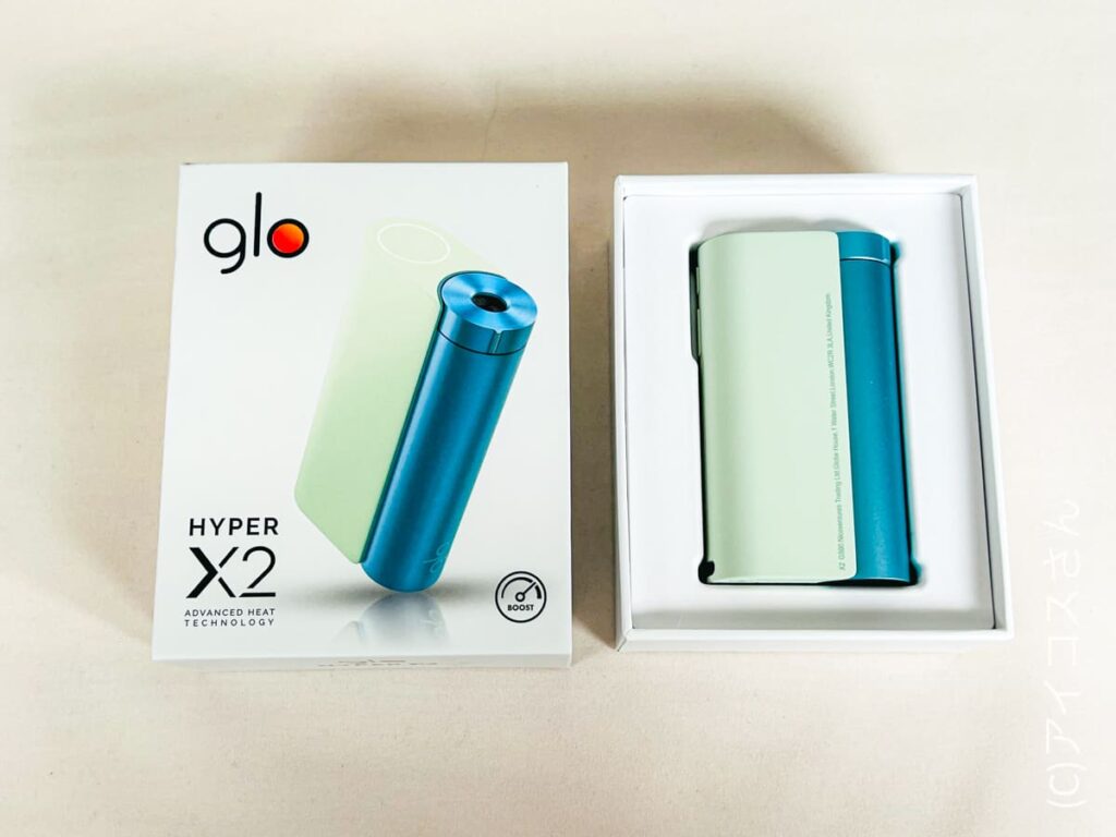 它装在一个完全没有塑料的Glow Hyper X2里。