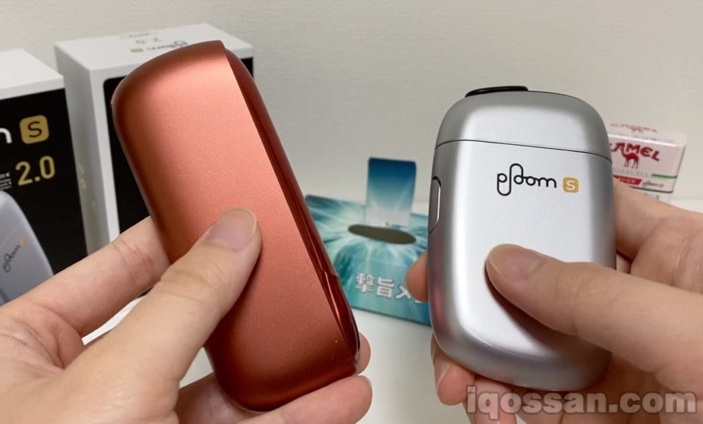 新型Ploom S的“冰银”接近IQOS和glo的设计。质感也很光滑。