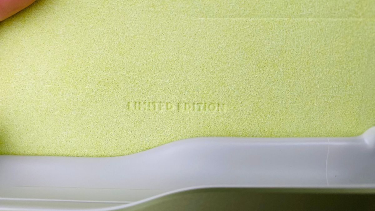 IQOS ILUMA Prime-Bright 雕刻