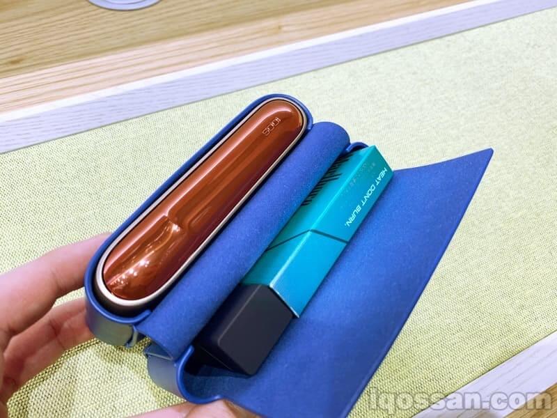 放入主机和加热烟弹等