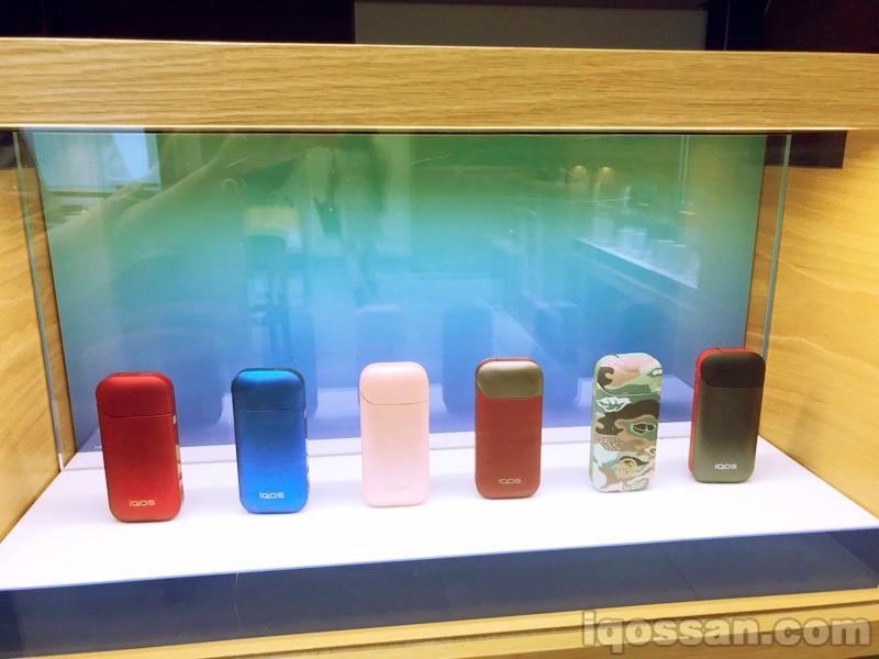 IQOS限定款图片 at IQOS Store银座