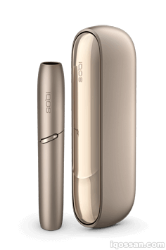金色IQOS 3的图片