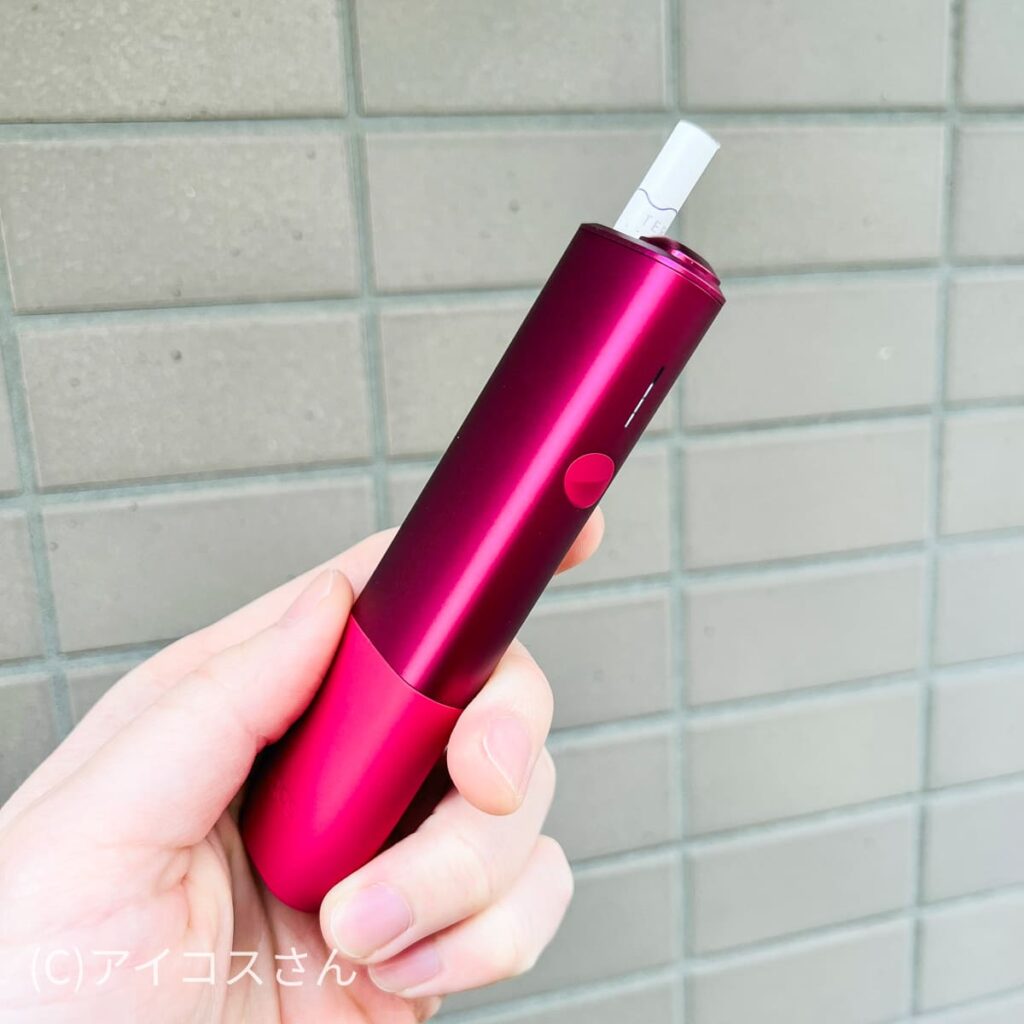 在吸烟区使用IQOS ILUMA ONE
