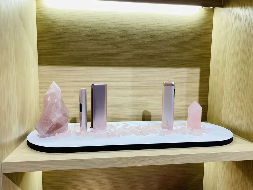 Glo限量版配色