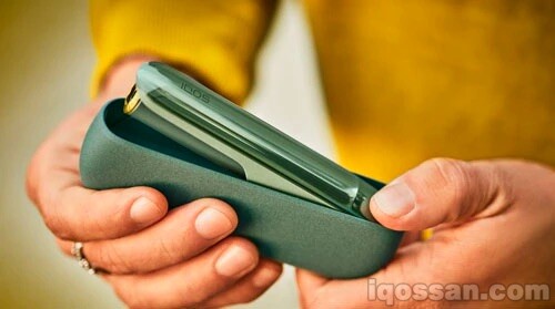 IQOS ILUMA的充电器