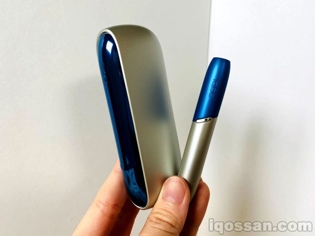 安装水蓝色的Moon Silver IQOS
