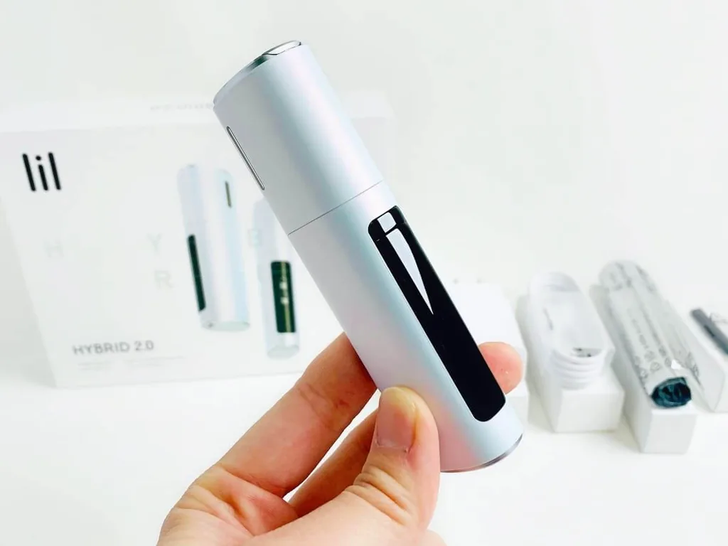 lil HYBRID侧面搭载显示屏,此处显示使用时的信息。