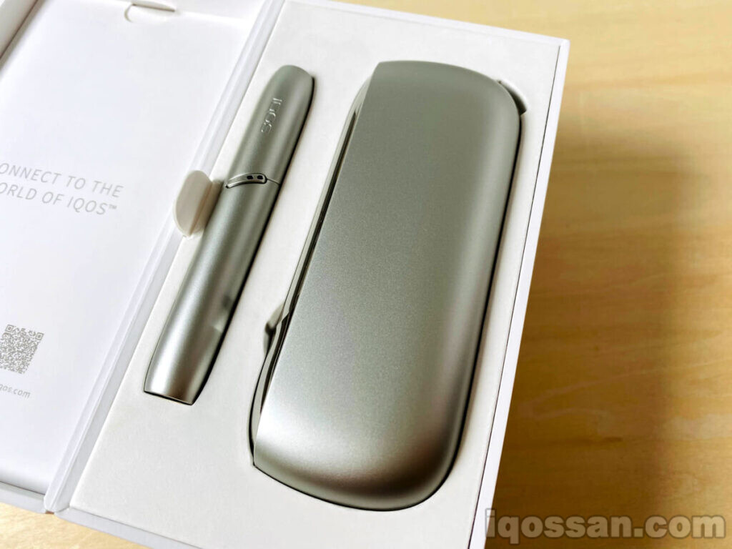 IQOS Moon Silver特写
