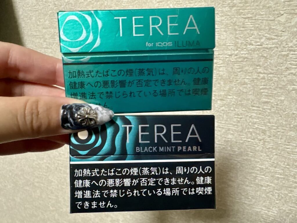 对比了TEREA Black Mint Pearl与TEREA Menthol