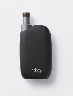 Ploom Tech Plus With 的本体图片。尺寸确实非常小巧。