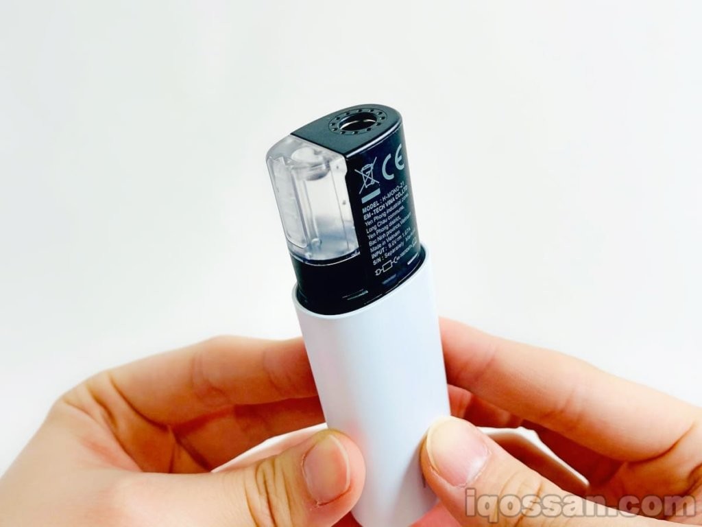 烟弹已安装到lil HYBRID上的状态。装上刚才取下的盖子吧。